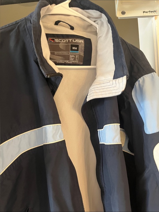 Scott Jackets & Blazers - Scott women’s Navy and Light Blue Windbreaker Jacket with White Lining